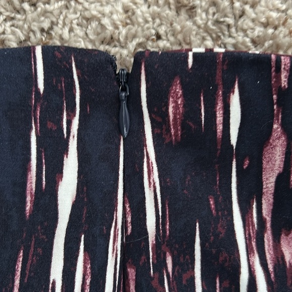 Stylish Pencil Black and White Patterned Skirt - Picture 5 of 6